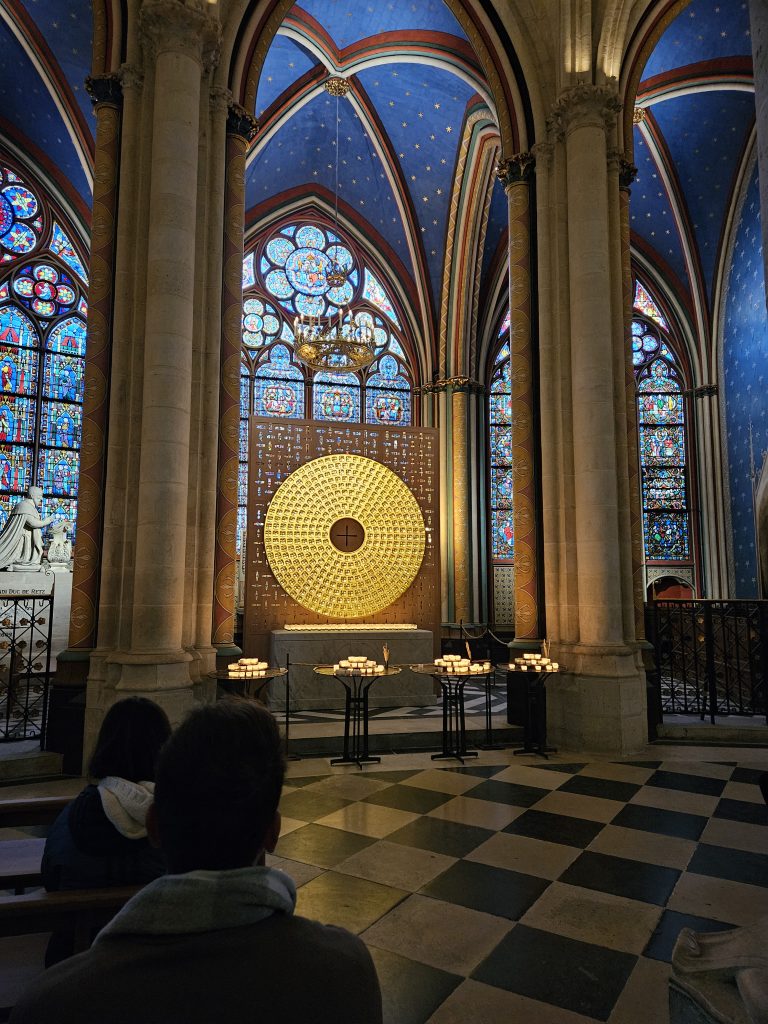 Cathédrale Notre Dame - reliquaire relique de la couronne d'épines